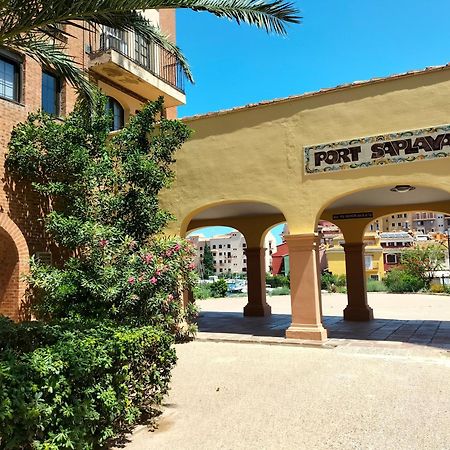 Valencia Beach Room With Private Bathroom Coliving Port Saplaya Exterior photo