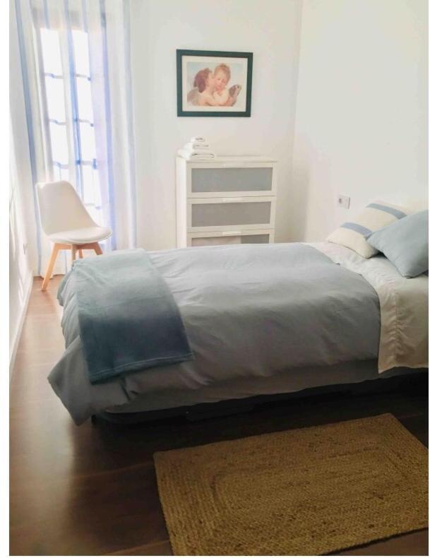 Valencia Beach Room With Private Bathroom Coliving Port Saplaya Exterior photo