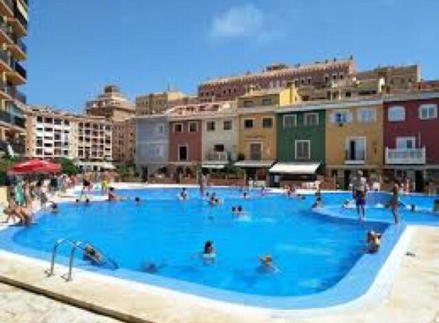 Valencia Beach Room With Private Bathroom Coliving Port Saplaya Exterior photo